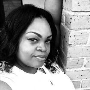 Meet your Posher, Nyieda